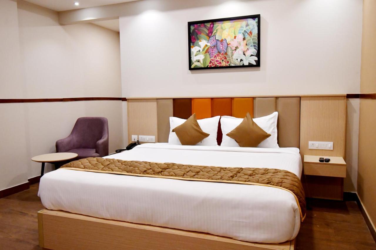 Soho Boutique Hotel Mysore Bagian luar foto