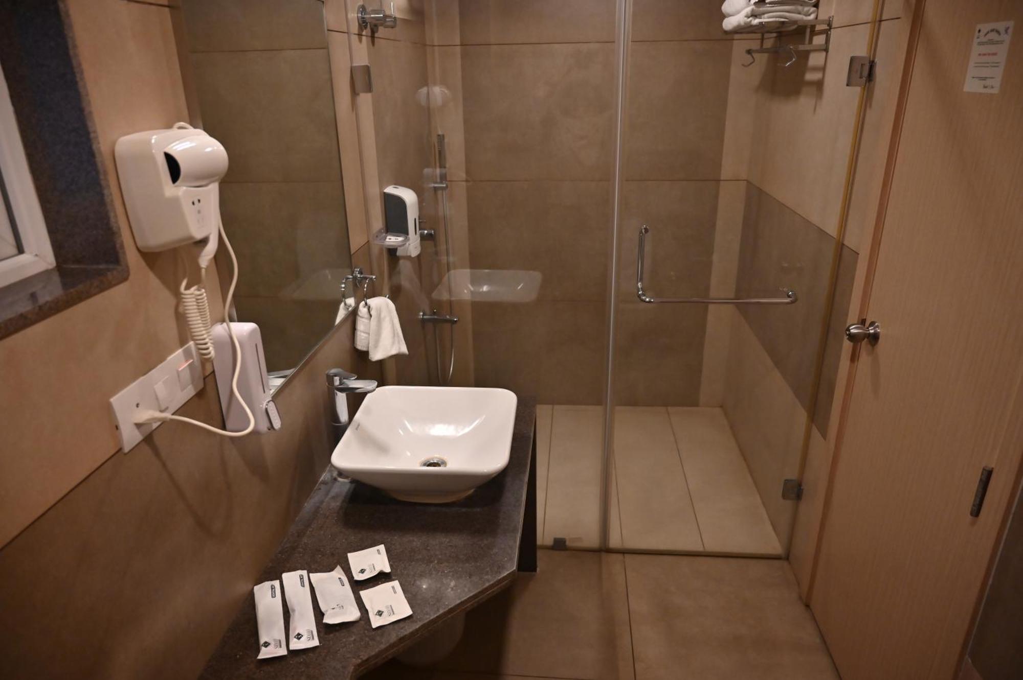 Soho Boutique Hotel Mysore Bagian luar foto