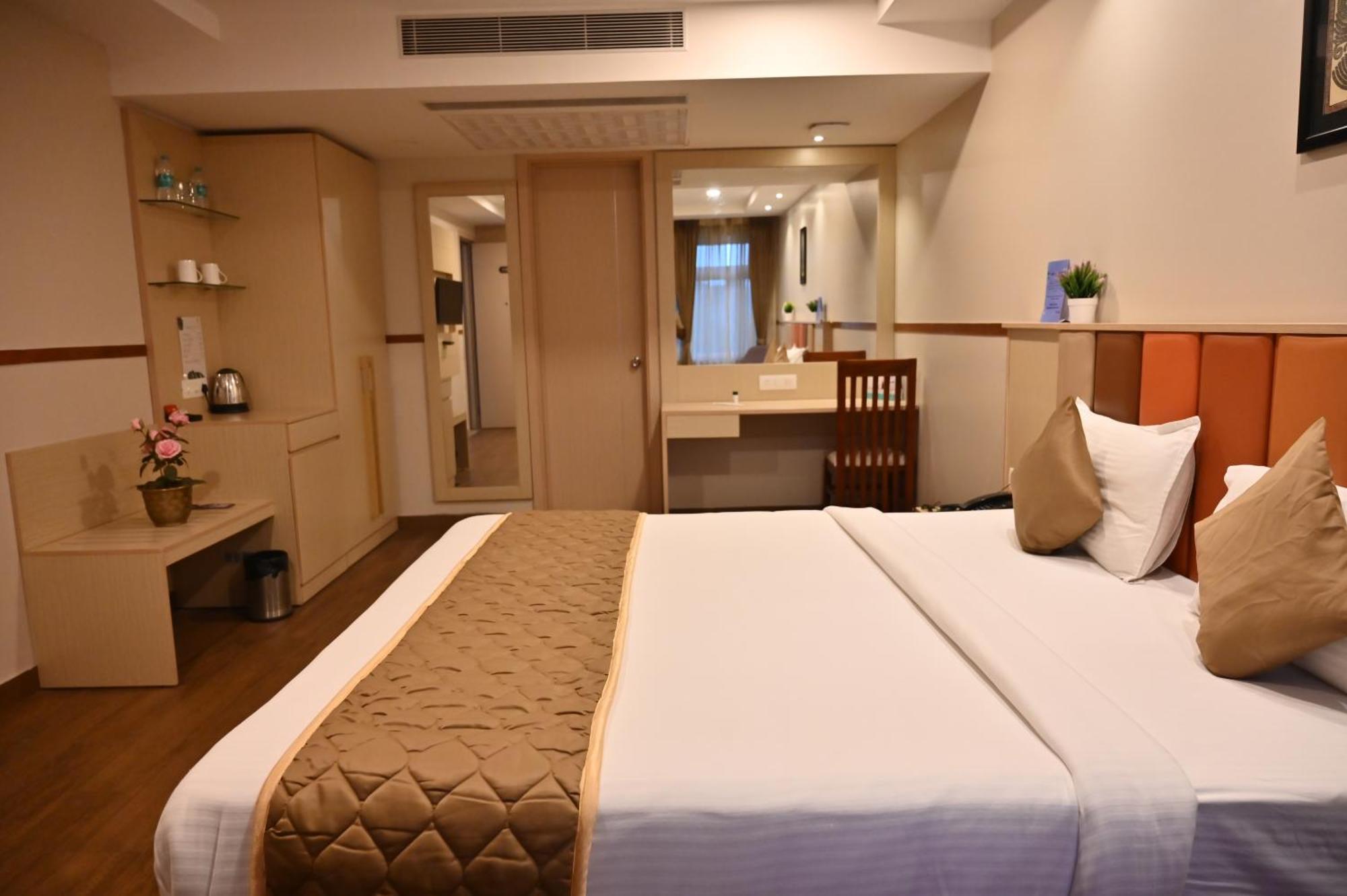 Soho Boutique Hotel Mysore Bagian luar foto