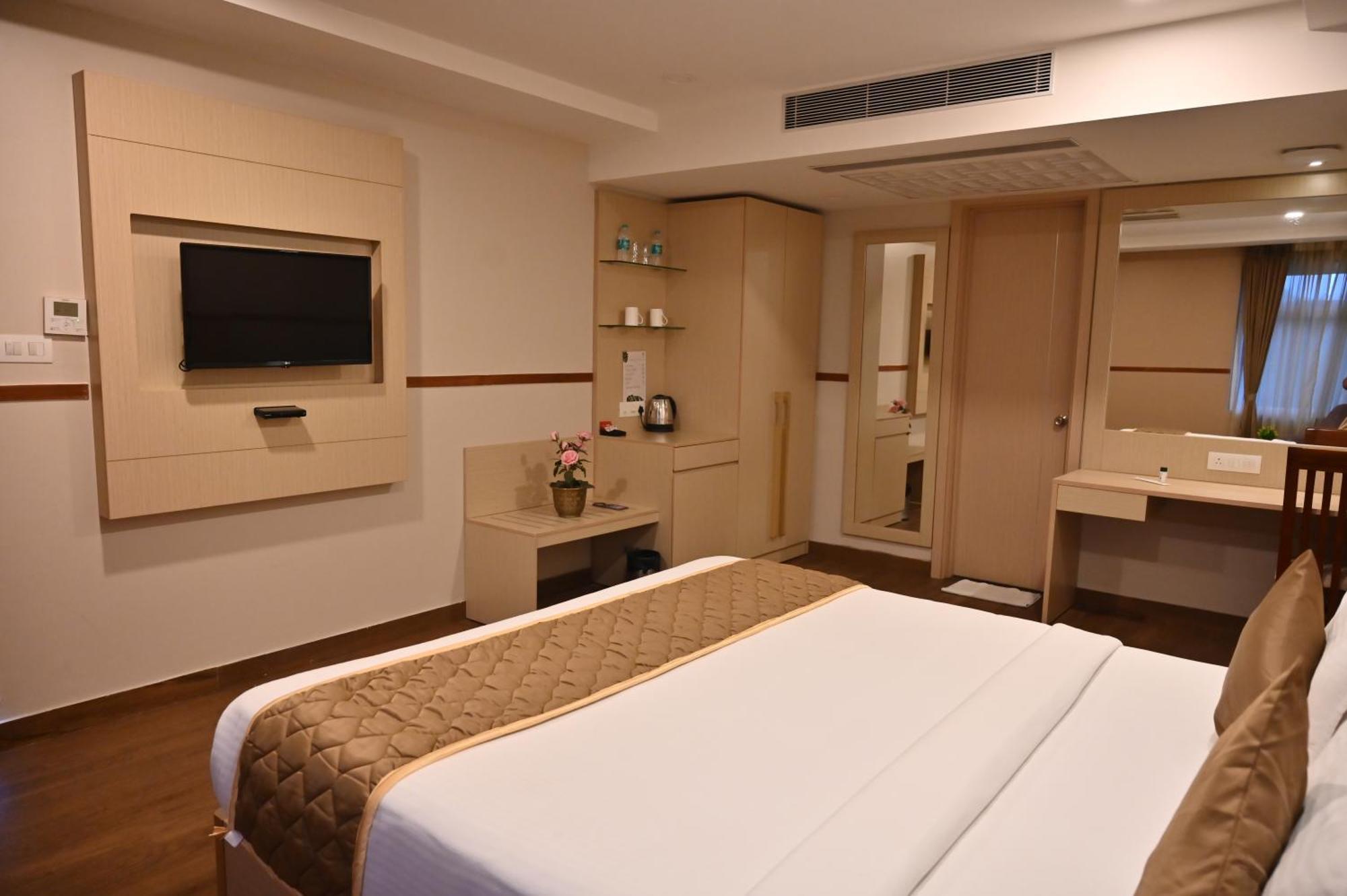 Soho Boutique Hotel Mysore Bagian luar foto